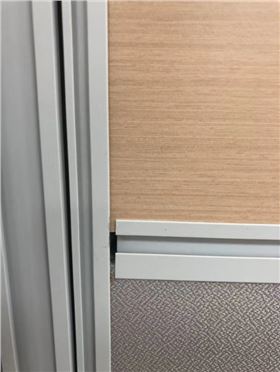 辦公桌屏風式隔斷 辦公桌屏風式隔斷