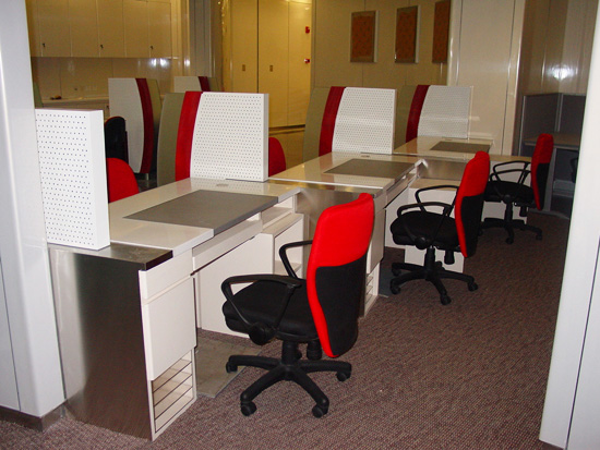 華訊網絡現代辦公環境