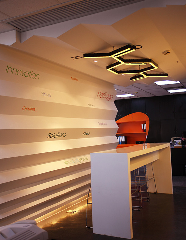 上海辦公家具品牌廠家——碧江辦公家具VS德蒙奇(上海)辦公室