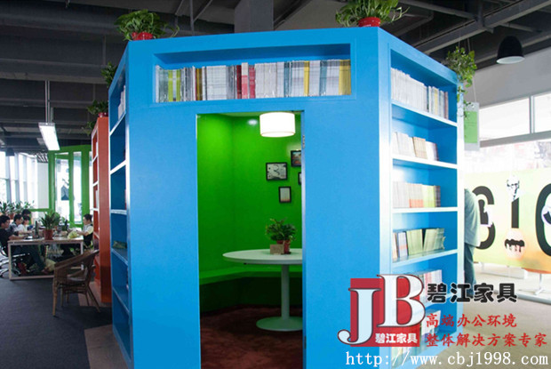 閱讀室、洽談桌、時尚洽談區